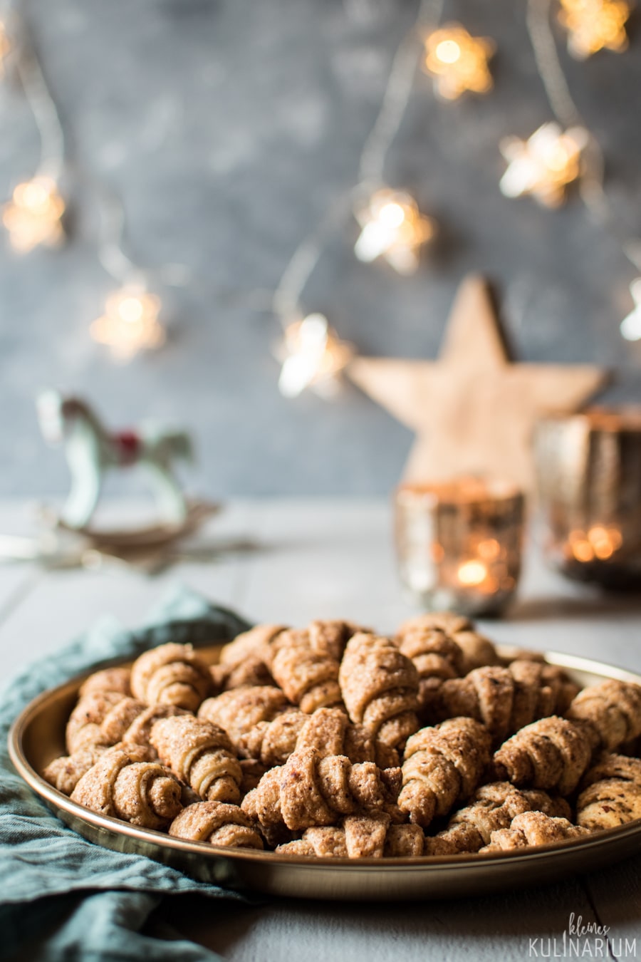 Nuss-Zimt-Hörnchen Weihnachtsbäckerei - Kleines Kulinarium