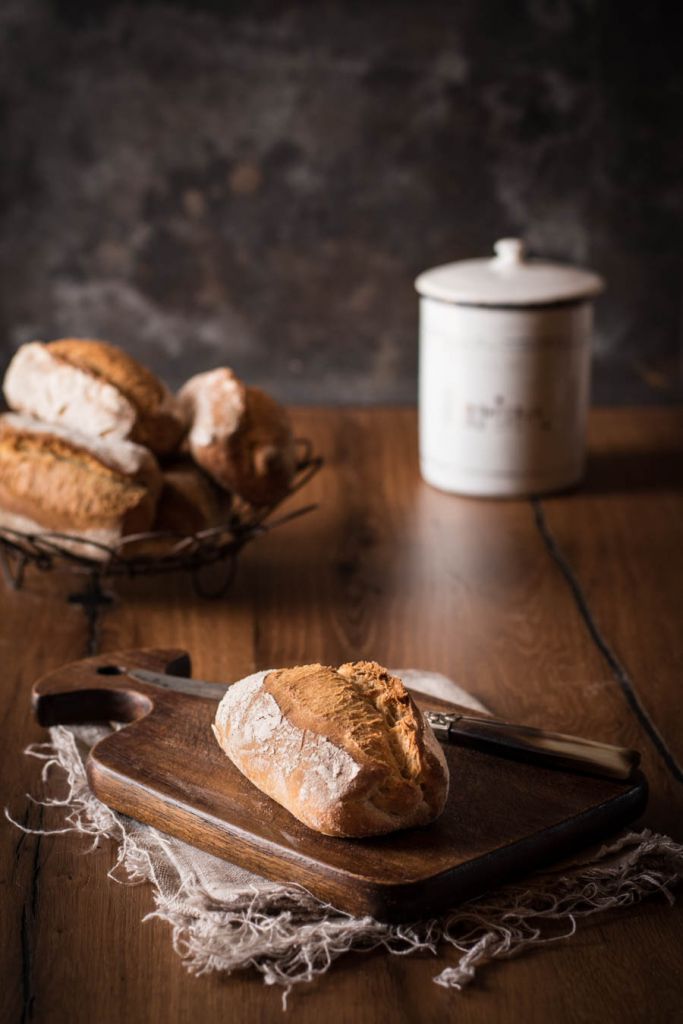 Knusprige Brötchen mit Übernachtgare - Kleines Kulinarium