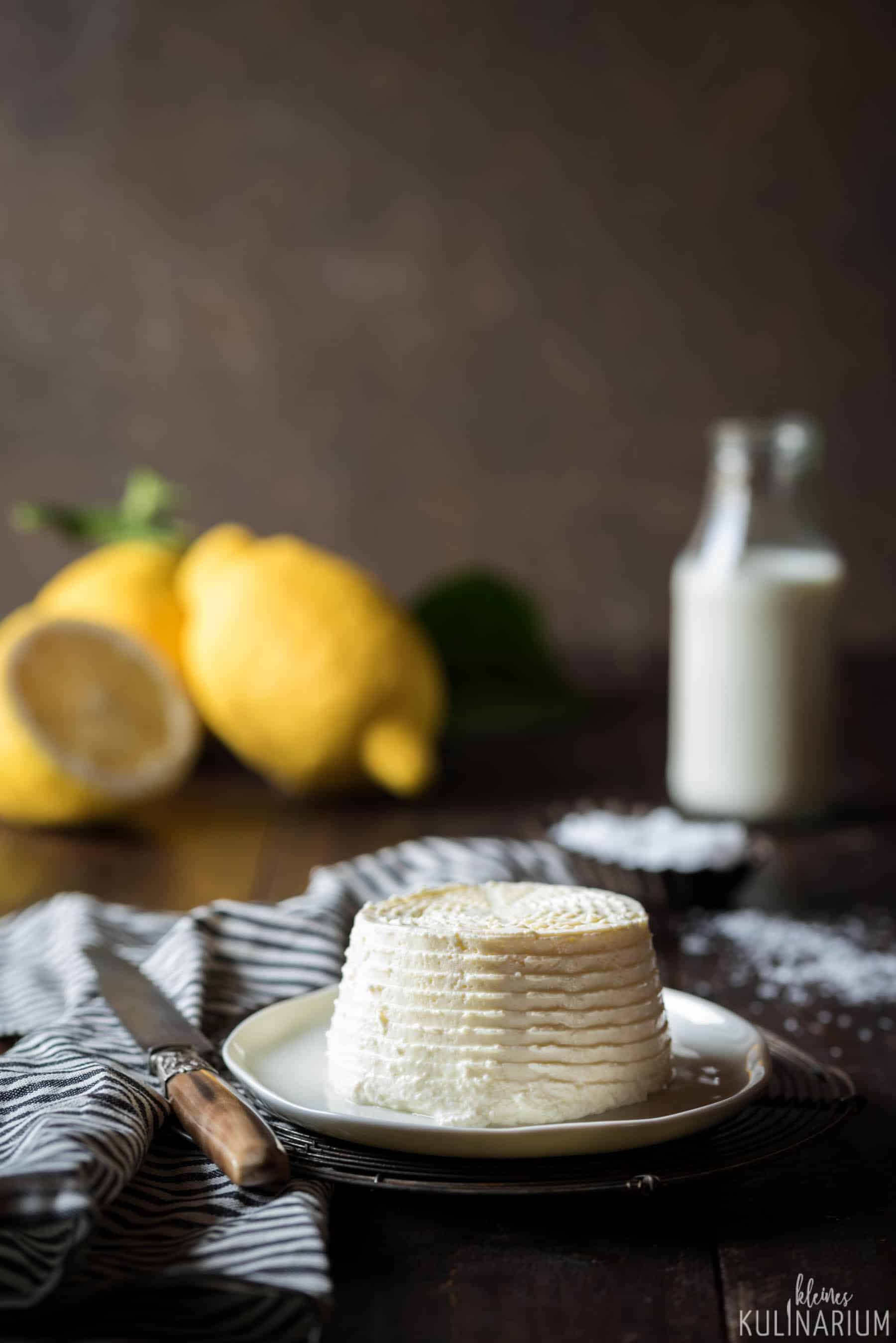 Selbstgemachter Ricotta einfach und super cremig - Kleines Kulinarium