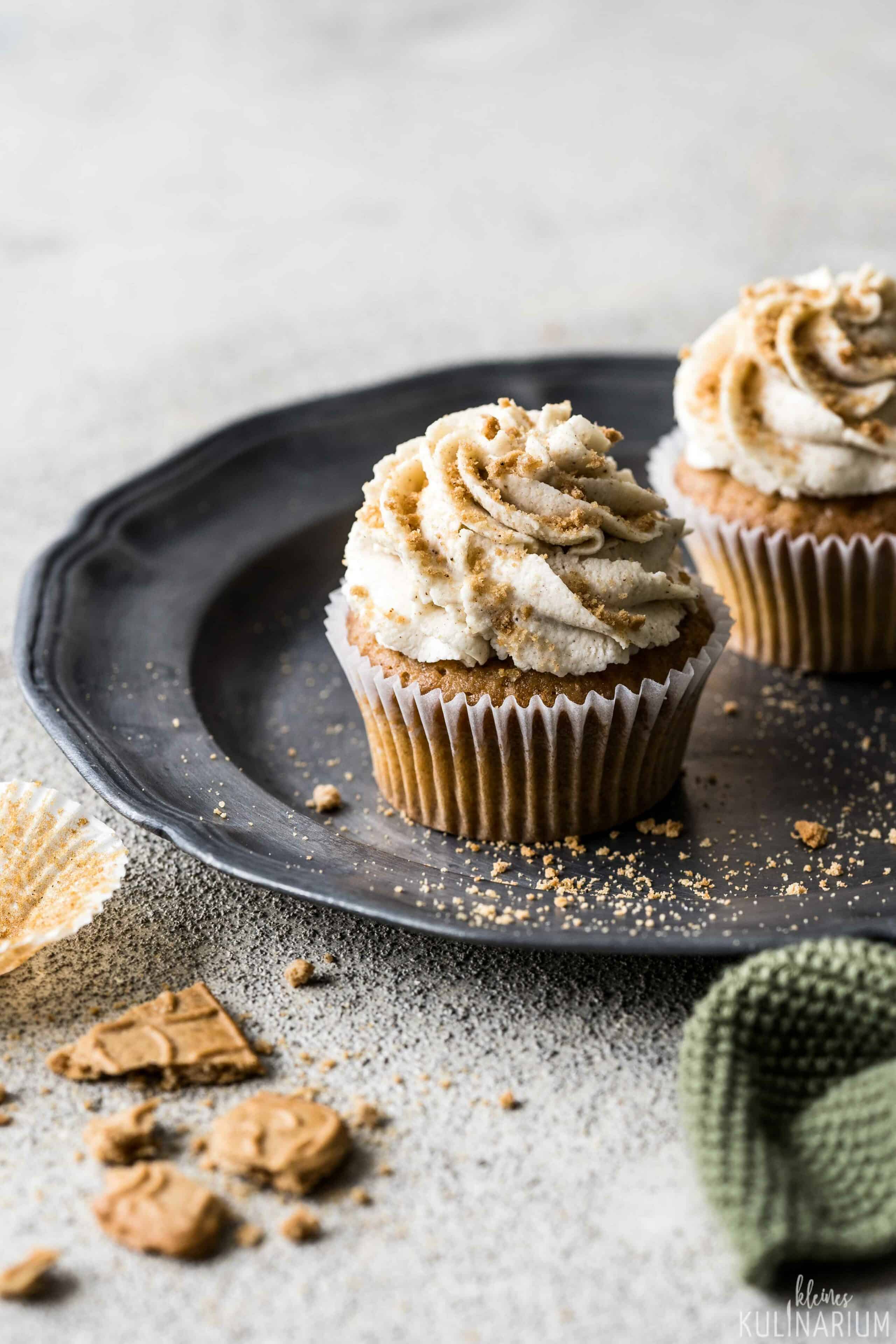 Spekulatius Cupcakes mit Mascarpone Topping - Kleines Kulinarium