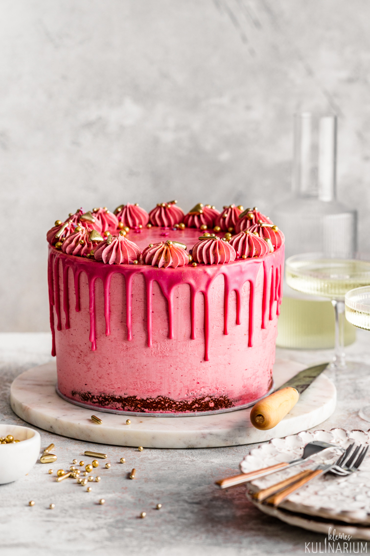 Himbeer-Zitronen-Torte mit Sahnefüllung - Kleines Kulinarium